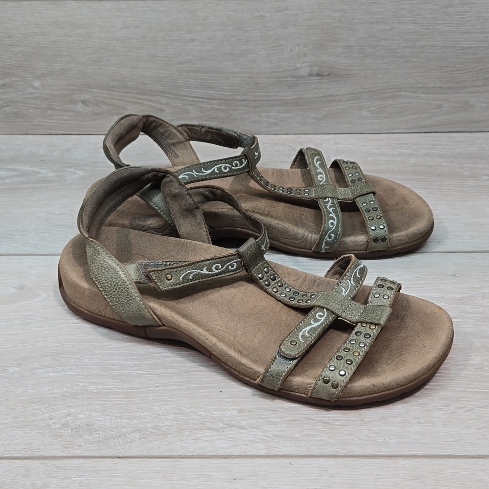 Taos Womens Ankle Strap Sandals Flats shoes sz 9